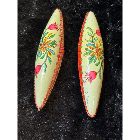 Vintage De Sela Paper MAche Painted Ornaments With Floral Design - Picture 2 of 8